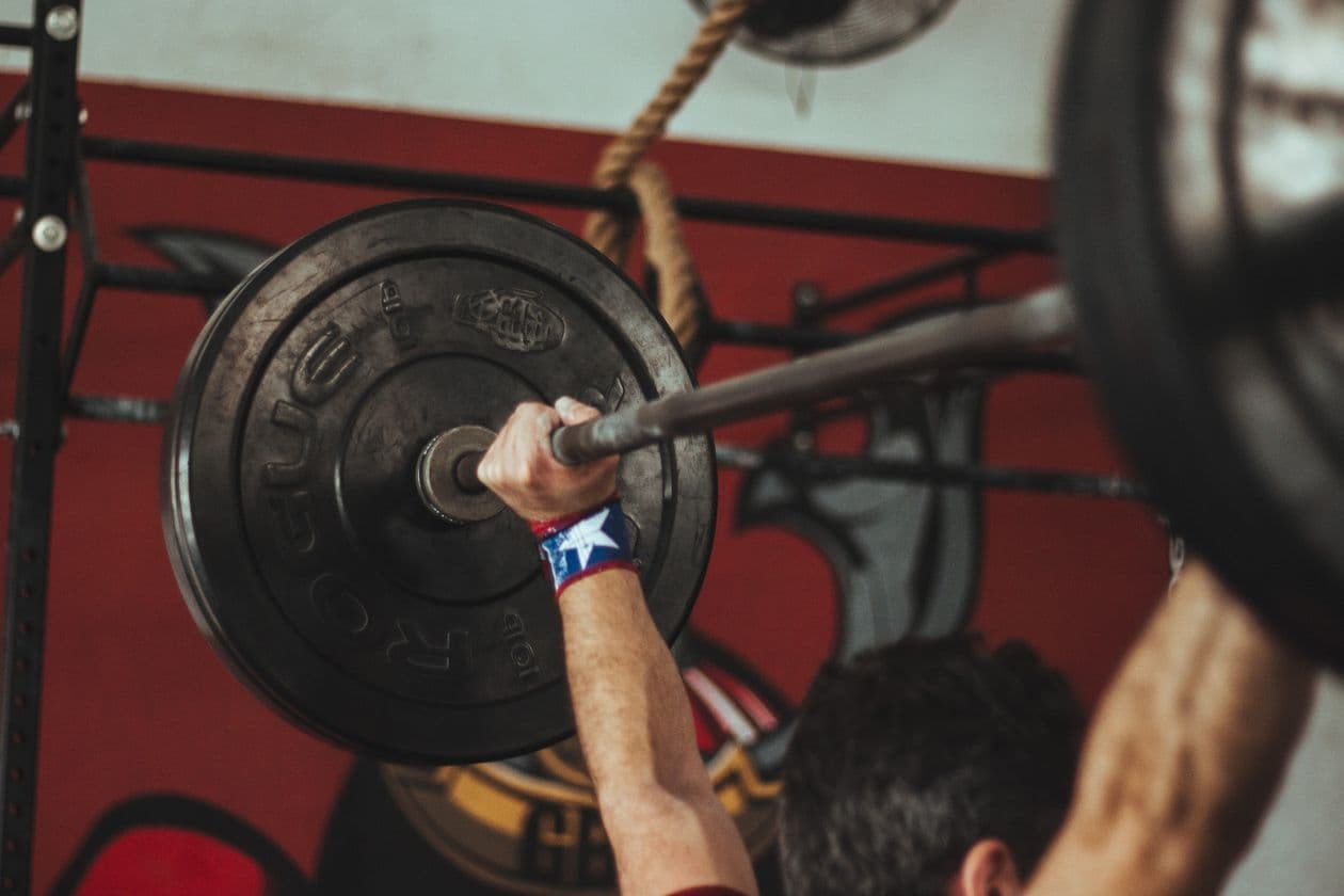 Créatine monohydrate : le guide complet pour performer